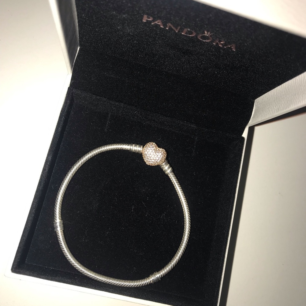 @rayeme27 8” pandora pavé rose bracelet
